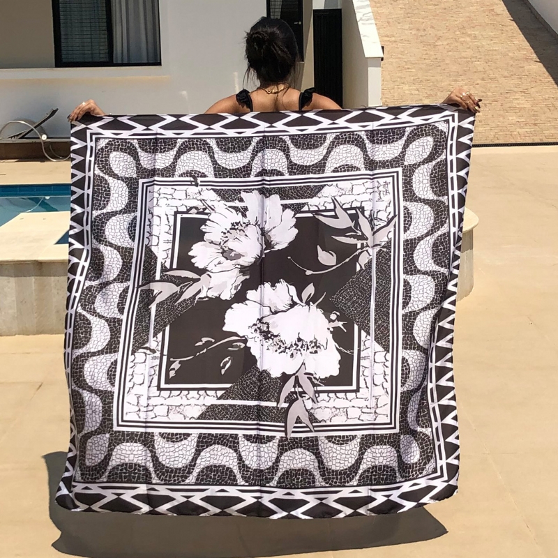 Pare Personalizado Black Flower